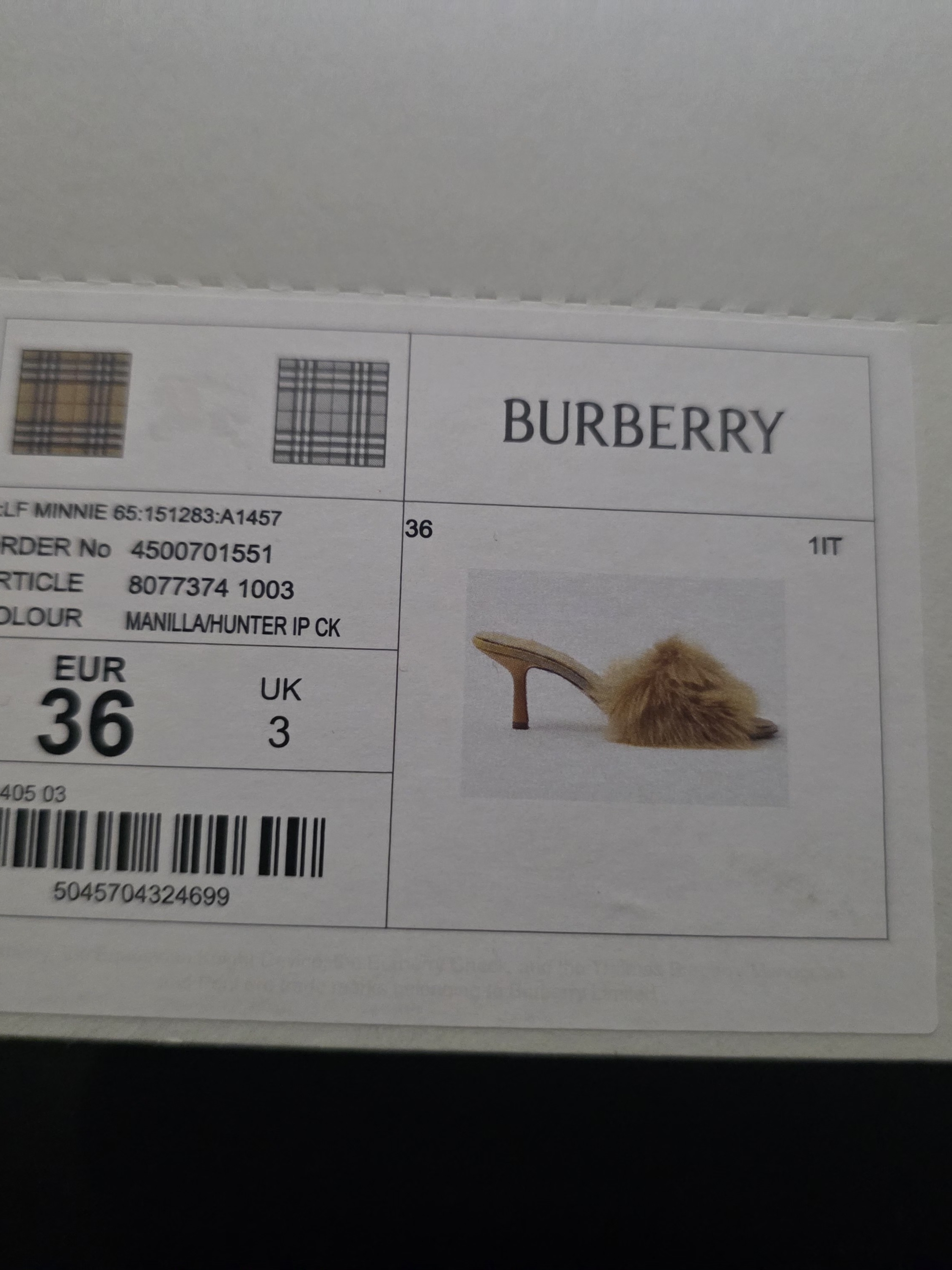 Burberry Heels 60mm Shearling Minnie Mules Size 36 It 6 Us — image 6 of 6